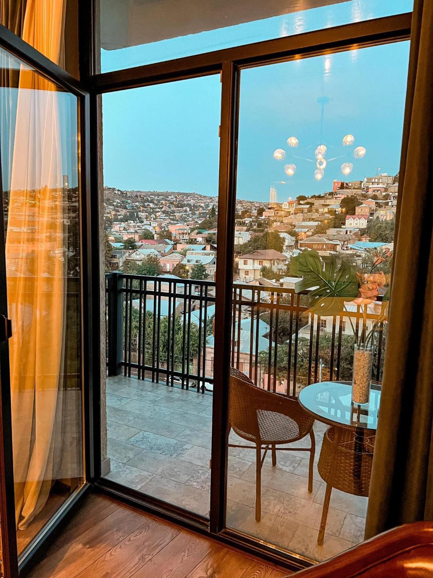 Tm Apart Hotel Tbilisi Ngoại thất bức ảnh